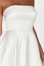 Casey - White Chic Mini Dress