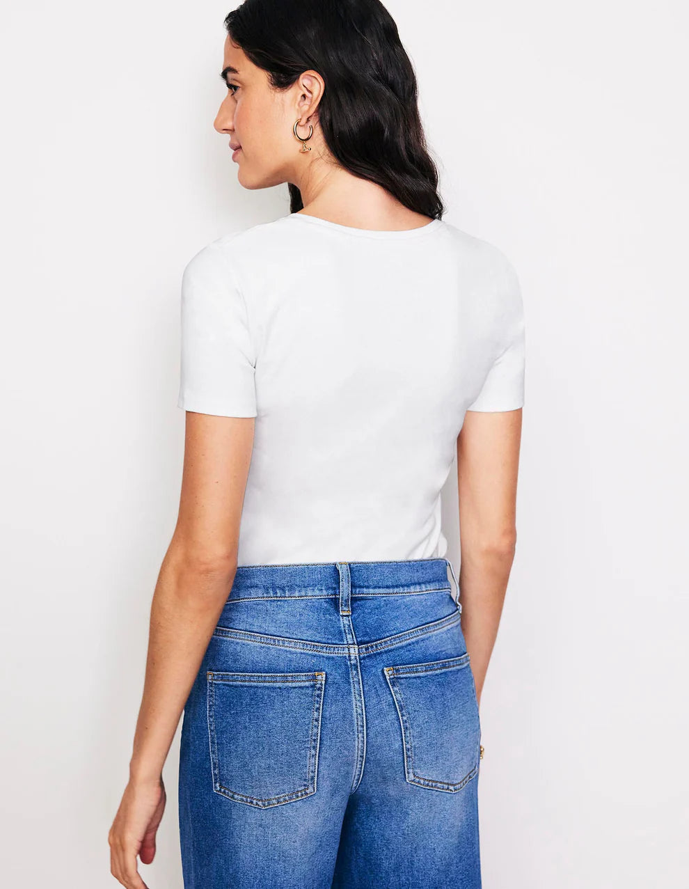 Anise - Essential Everyday Jersey T Shirt Women