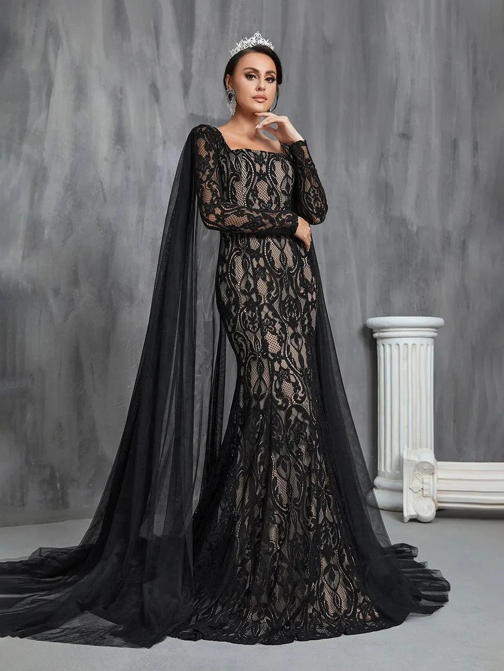 Amelia - Elegant Mermaid Lace Wedding Dress Cape