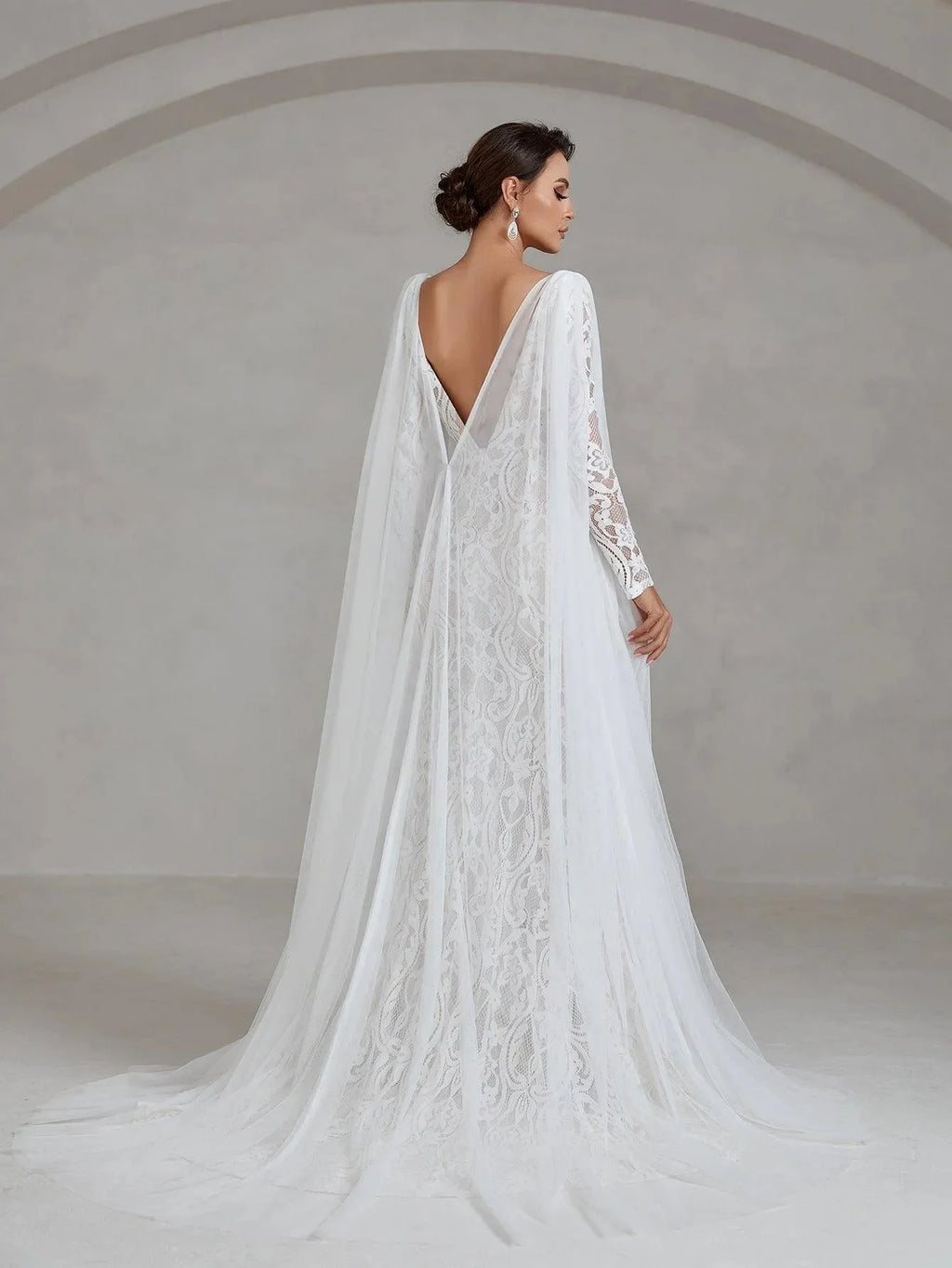 Amelia - Elegant Mermaid Lace Wedding Dress Cape