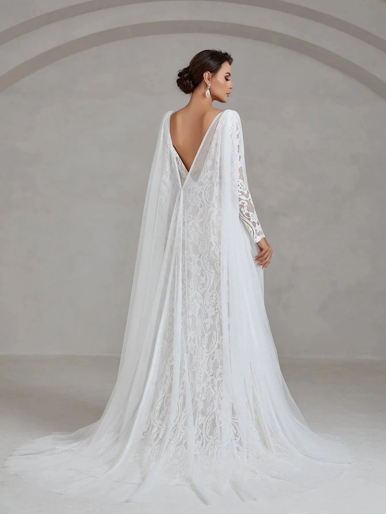 Amelia - Elegant Mermaid Lace Wedding Dress Cape