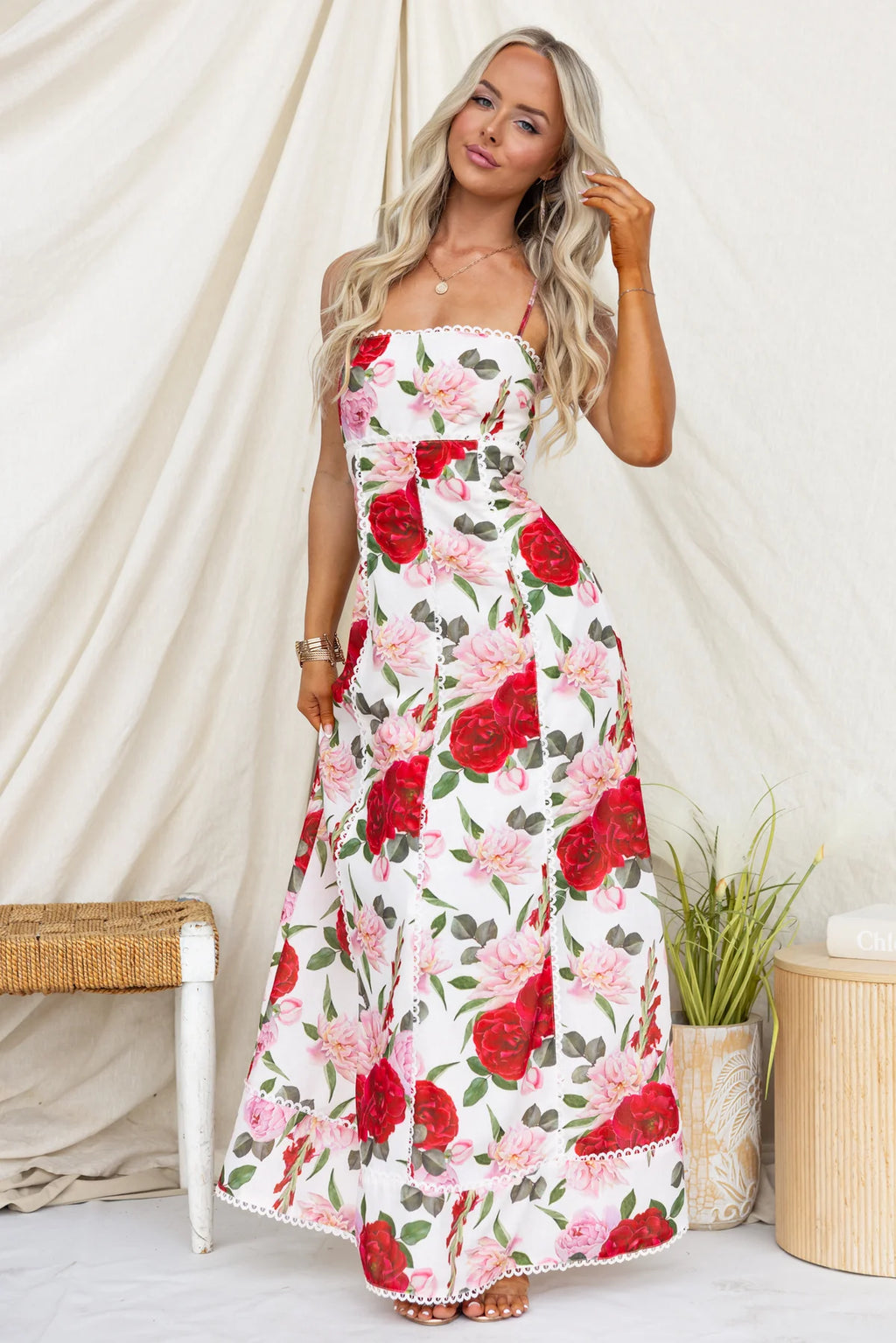 Hazel - Elegant Flowing Maxi Dress for Women