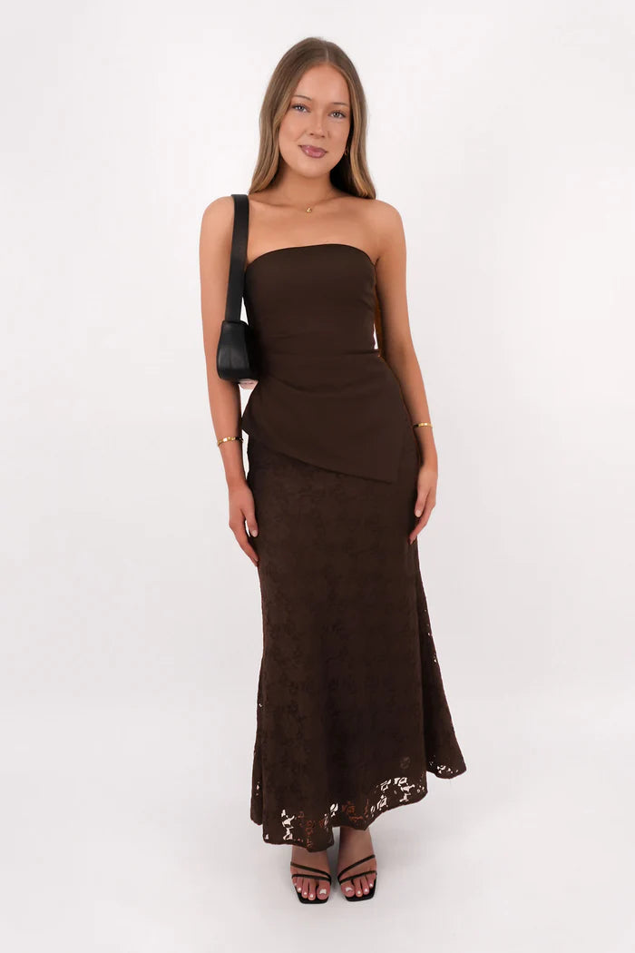 Anika - Elegant Lace Set for Women