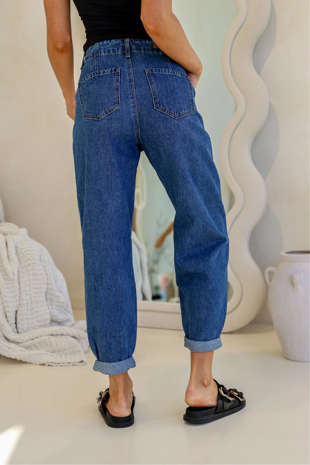 Evie - Modern Elegant Women’s Everyday Jeans