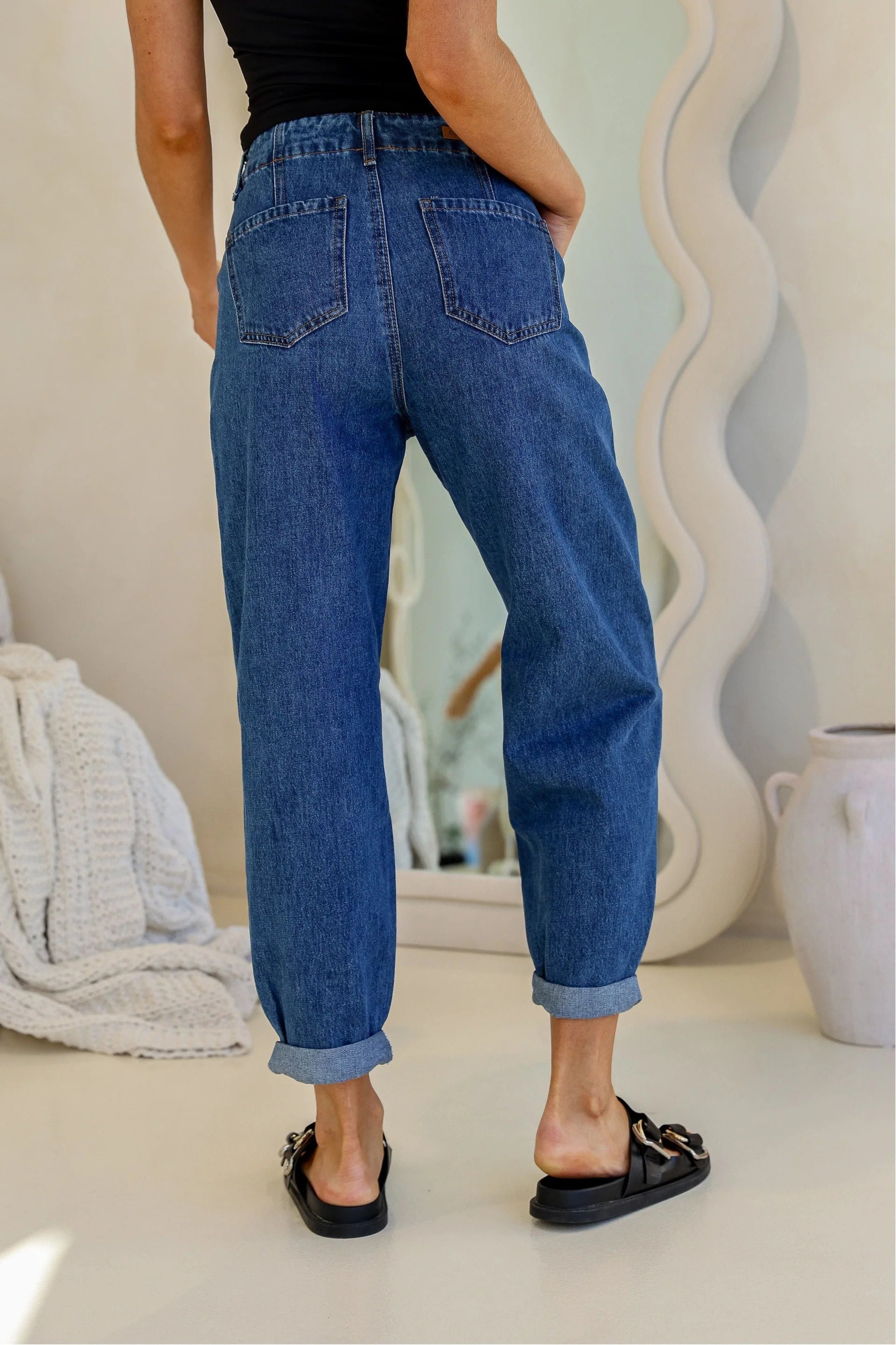 Evie - Modern Elegant Women’s Everyday Jeans