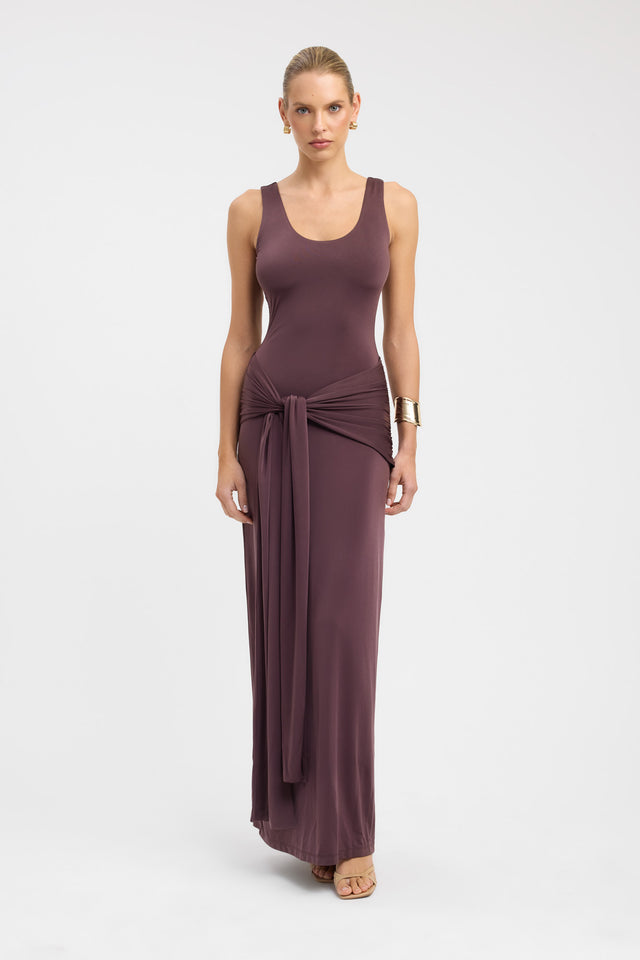 Ava - Slim Fit Elegant Maxi Dress for Women