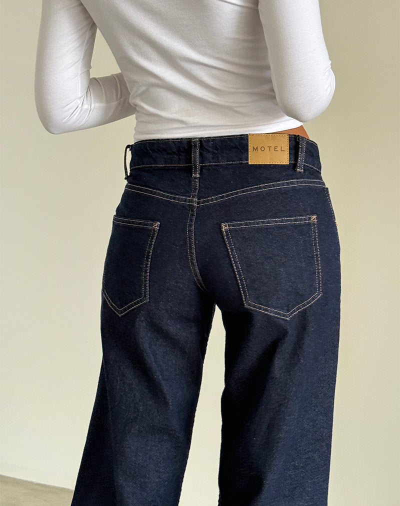 April - Low Rise Parallel Fit Classic Jeans