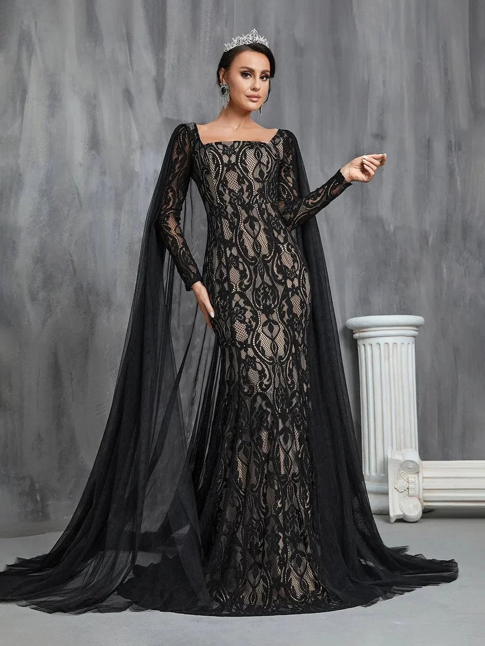 Amelia - Elegant Mermaid Lace Wedding Dress Cape