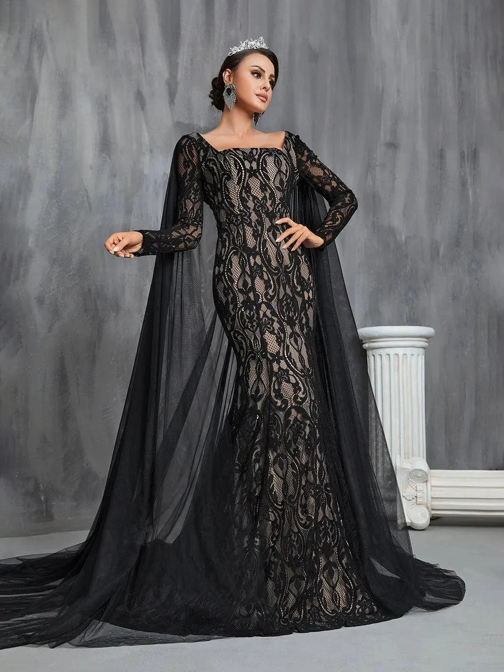 Amelia - Elegant Mermaid Lace Wedding Dress Cape