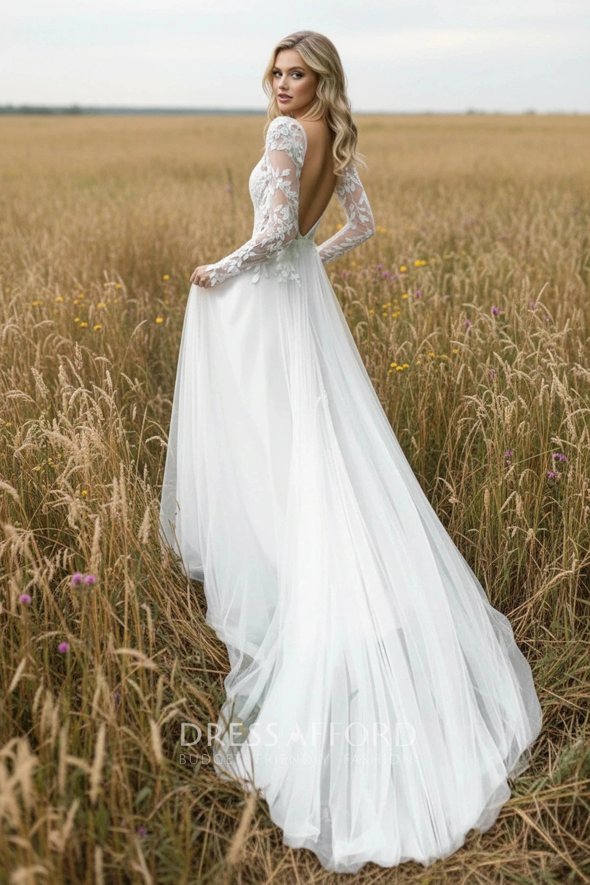 Olivia - Elegant Lace Mermaid Wedding Dress