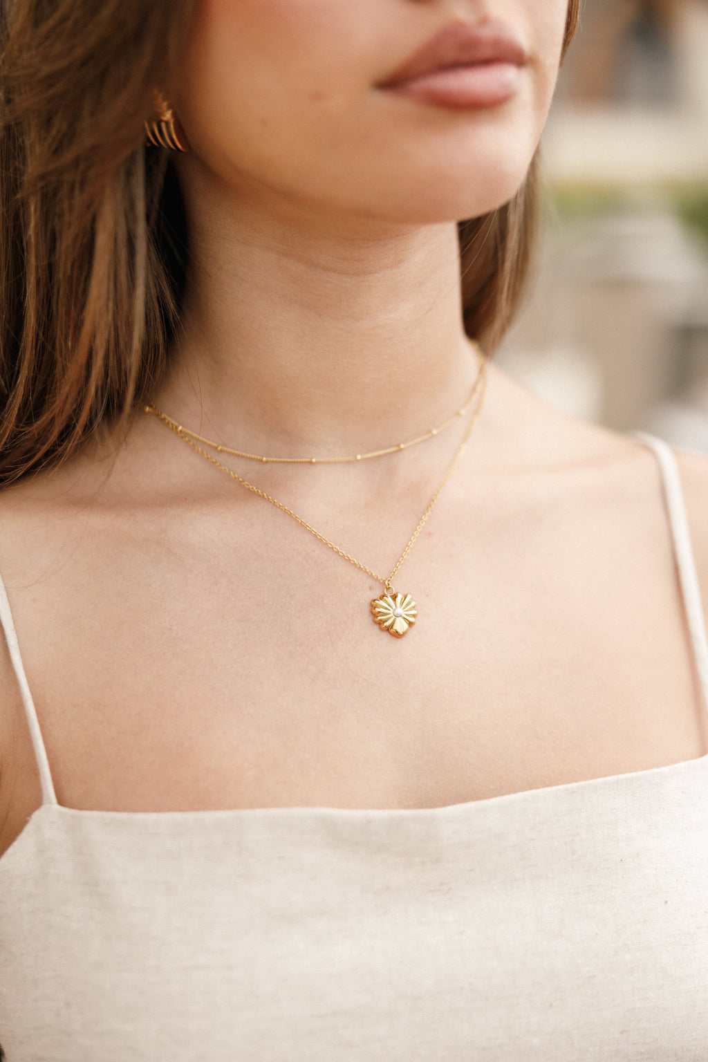 Beth - Elegant Pendant Chain Necklace